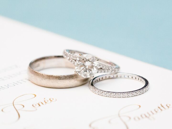 Wedding ring and engagement ring