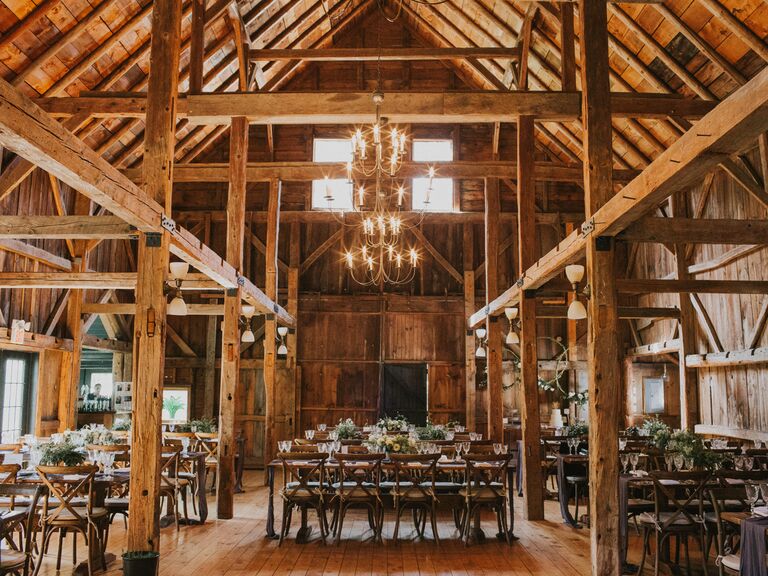 15 Barn Wedding Venues in Maine Filled With Countryside Charm