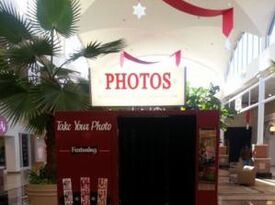 Snaparazzi Photobooth Company - Photo Booth - Biloxi, MS - Hero Gallery 2