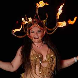 Lorenda - Enchanting Bellydance & Fire Performance, profile image