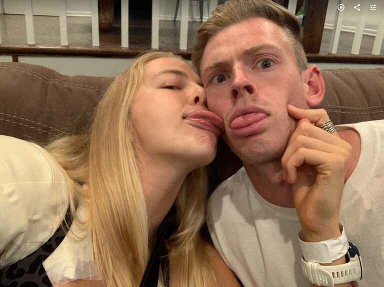 Hannah gets her labrum repaired after dislocating her shoulder playing volleyball. Reuben is very supportive, caring and amazing during surgery and recovery.