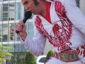 Fred Wolfe - Elvis Impersonator - Kissimmee, FL - Hero Gallery 1