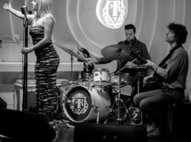 Sydney Small - R&B Band - New York City, NY - Hero Gallery 1