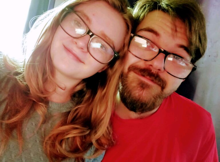 Travis moved in with Onnastazia in Sheboygan
