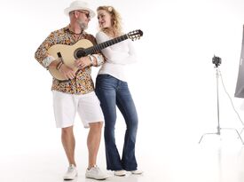 Ariella & Nicolaas - Pop Band - Sarasota, FL - Hero Gallery 3