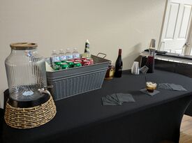 Zoey's Party Bar LLC - Bartender - Gilbert, AZ - Hero Gallery 4