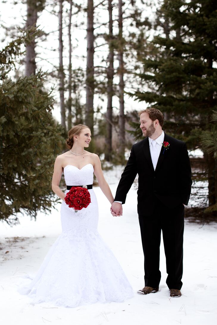 A Rustic Winter Wedding At The Crown Room In Rogers Minnesota