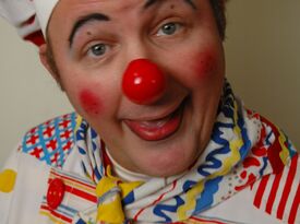 Rhody's Red Nose Circus Featuring ZIPPO THE CLOWN - Clown - Westerly, RI - Hero Gallery 2