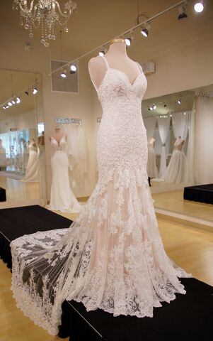 fantastic finds bridal salon