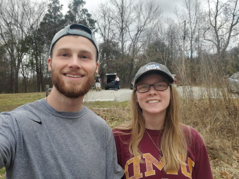 Hiking Date in Columbus, Indiana...Sara visits Bob at his new apartment in Columbus.
