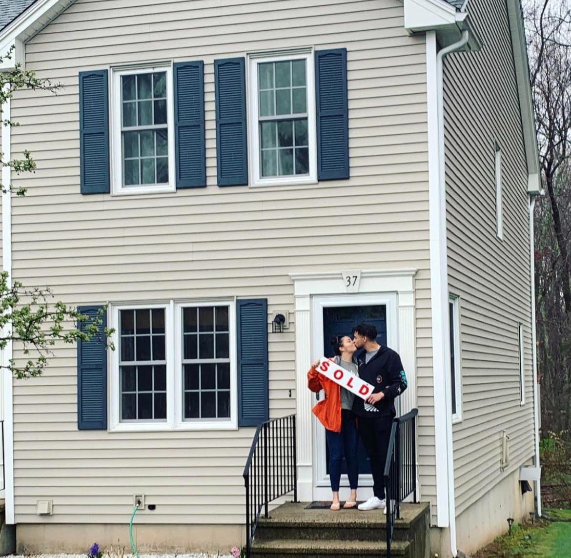 In 2021, Sara and Steve became homeowners for the first time! 
