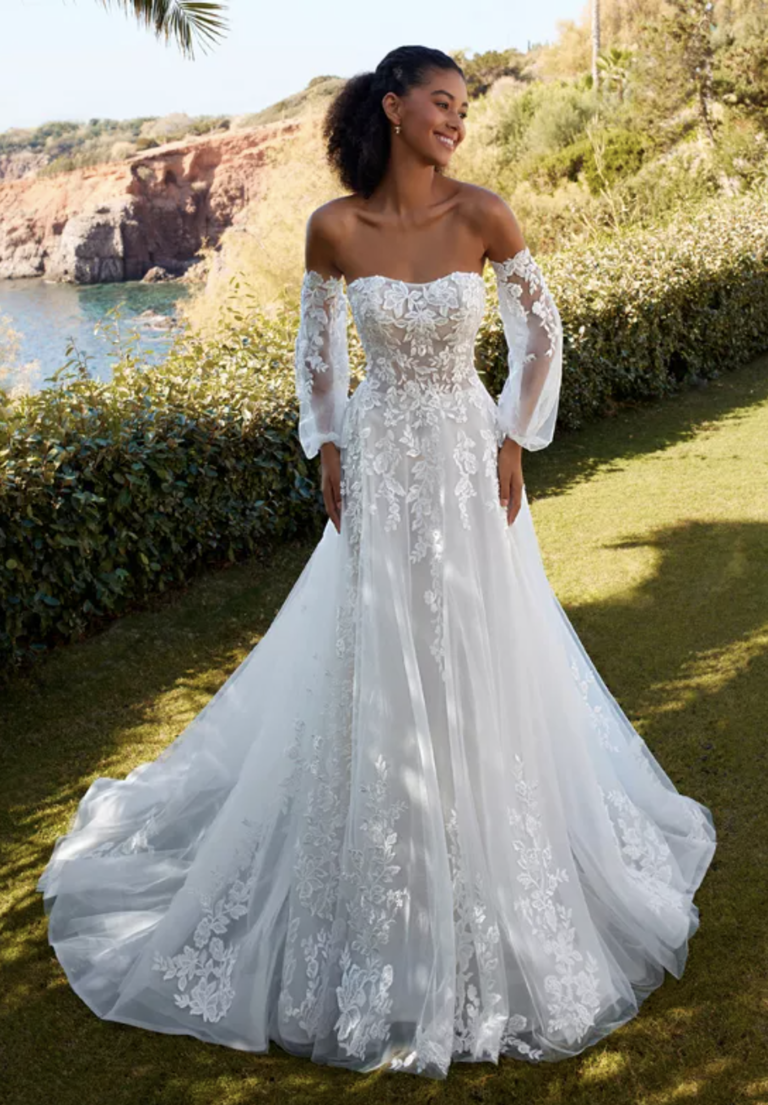 Modern Wedding Dress With Removable Sleeves & overskirt