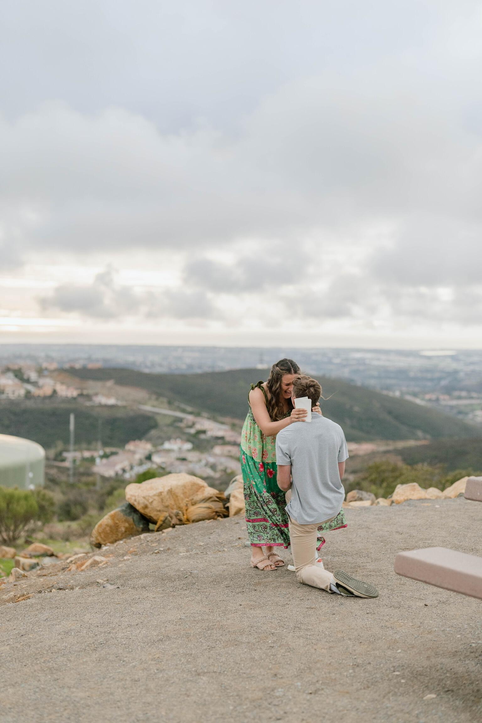 Brady (finally) proposed to Amelia after 6 and a half years of dating with a thoughtful scavenger hunt on their friend group Spring Break trip to San Diego!