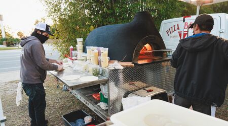 Pizza Party! How to Host a Stress-Free Pizza Night for Your Friends and  Family - Outdoor Pizza Chef