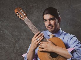 Zachary Seifert-Ponce - Classical Guitarist - Lincoln, NE - Hero Gallery 4
