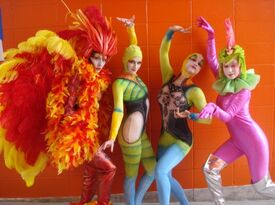 Cirque Variety Houston - Circus Performer - Houston, TX - Hero Gallery 3