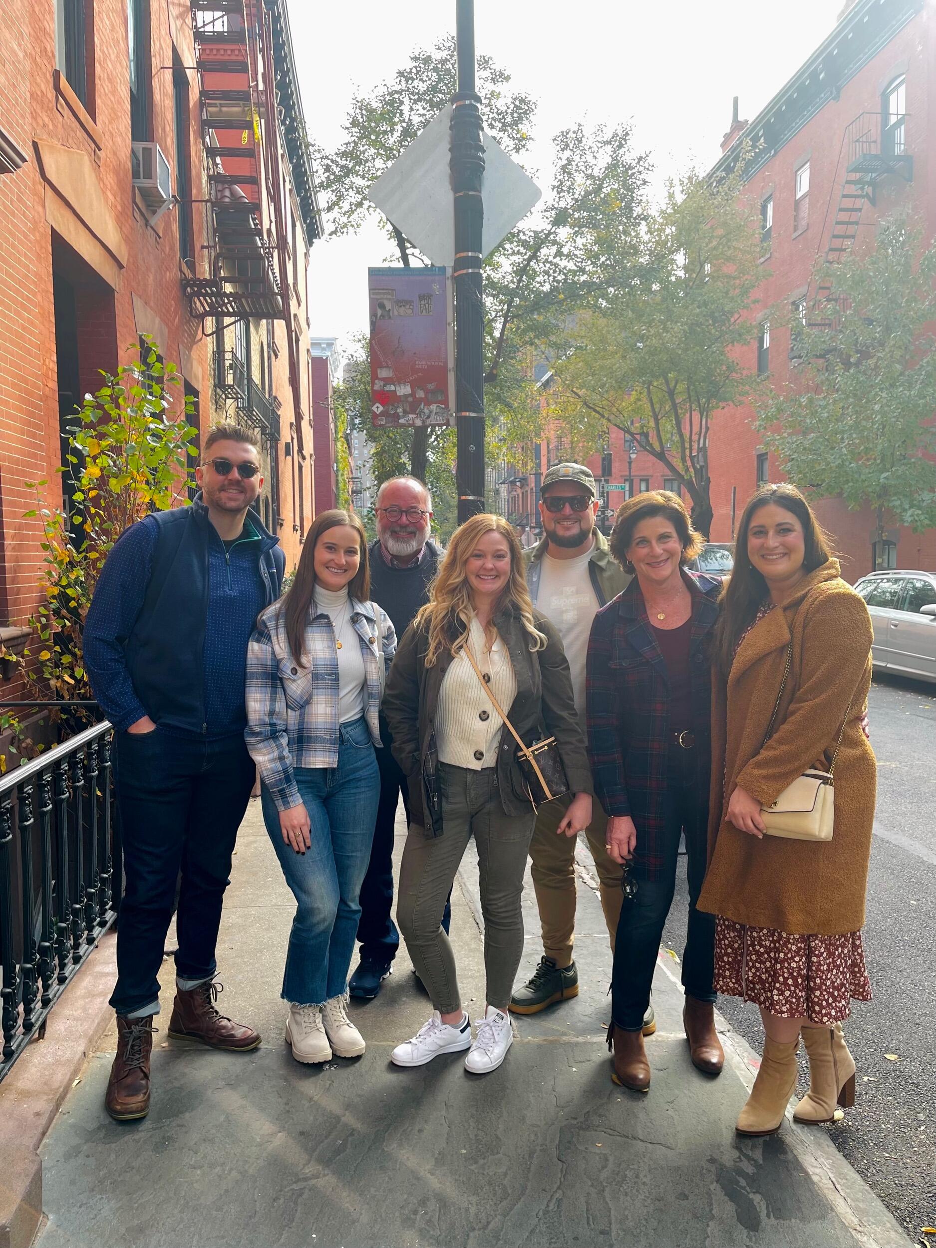 Mason meets Claire's parents and brother in NYC.