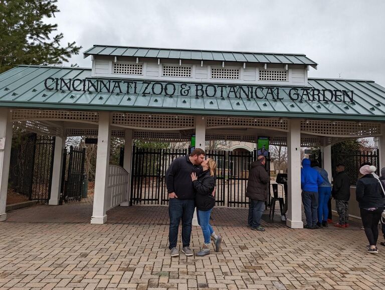 Andrew proposed to Allison at the Cincinnati Zoo in front of her favorite animal, Fiona the hippo. 