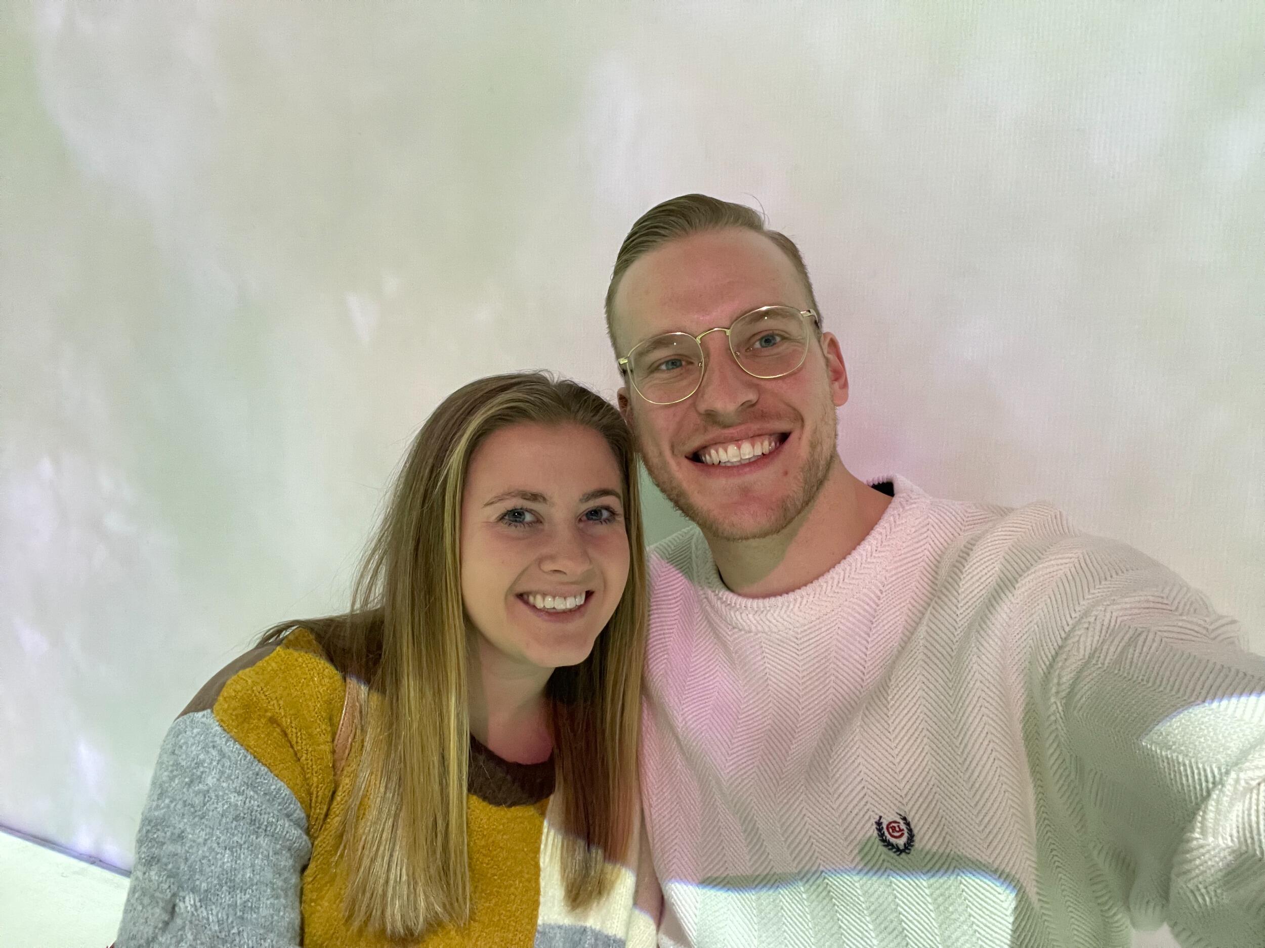 Taylor surprised Alyssa for her birthday by recreating their first date back at The Lume! 