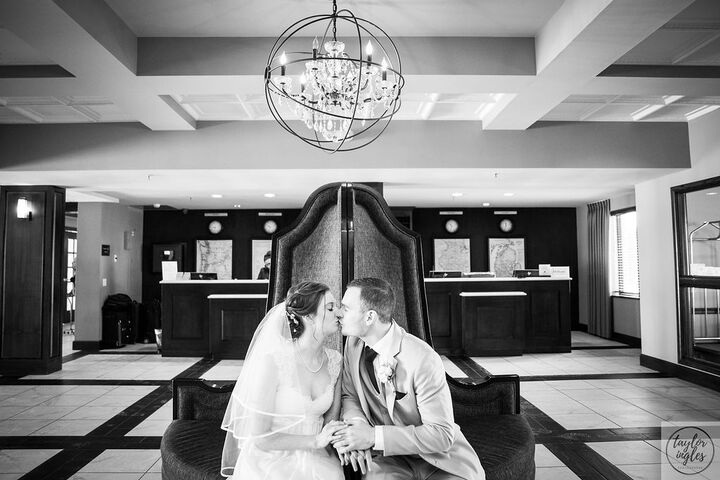 DoubleTree by Hilton Port Huron Reception Venues Port