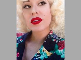 Arleiah Monroe - Marilyn Monroe Impersonator - Hawthorne, CA - Hero Gallery 2