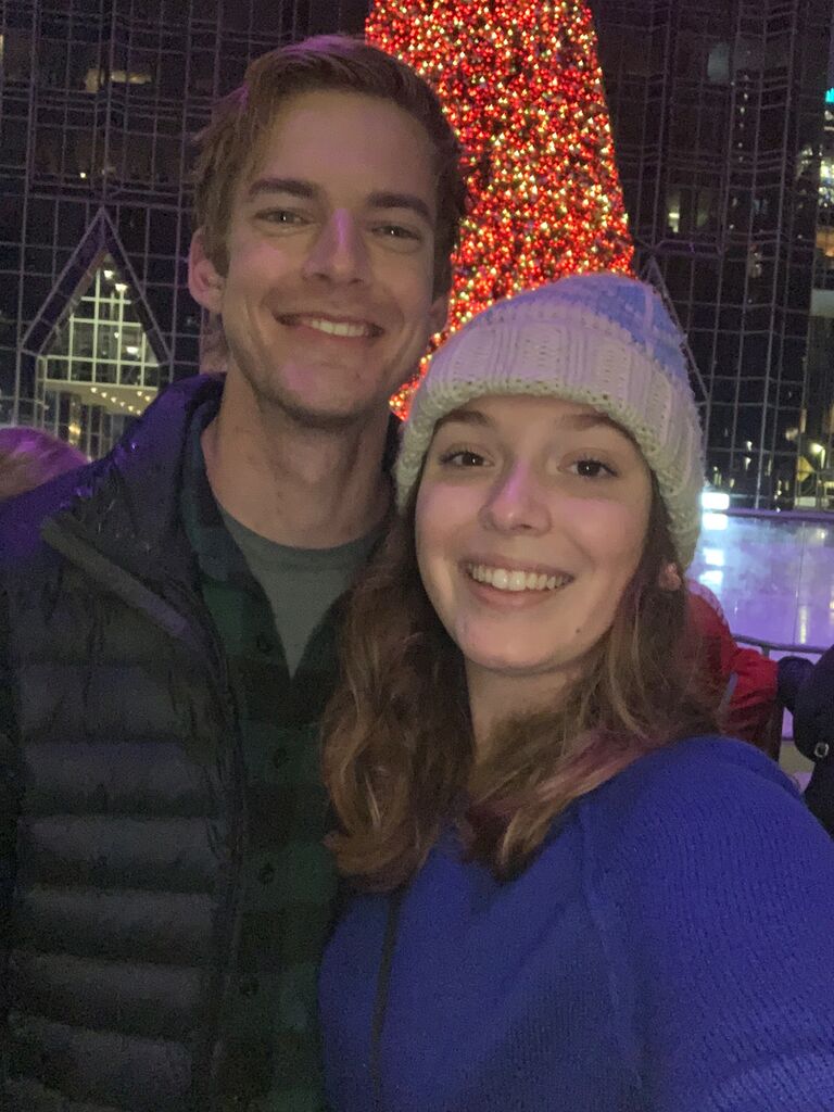 Connor visited Pittsburgh for the first time and Chloe exposed him to real winter