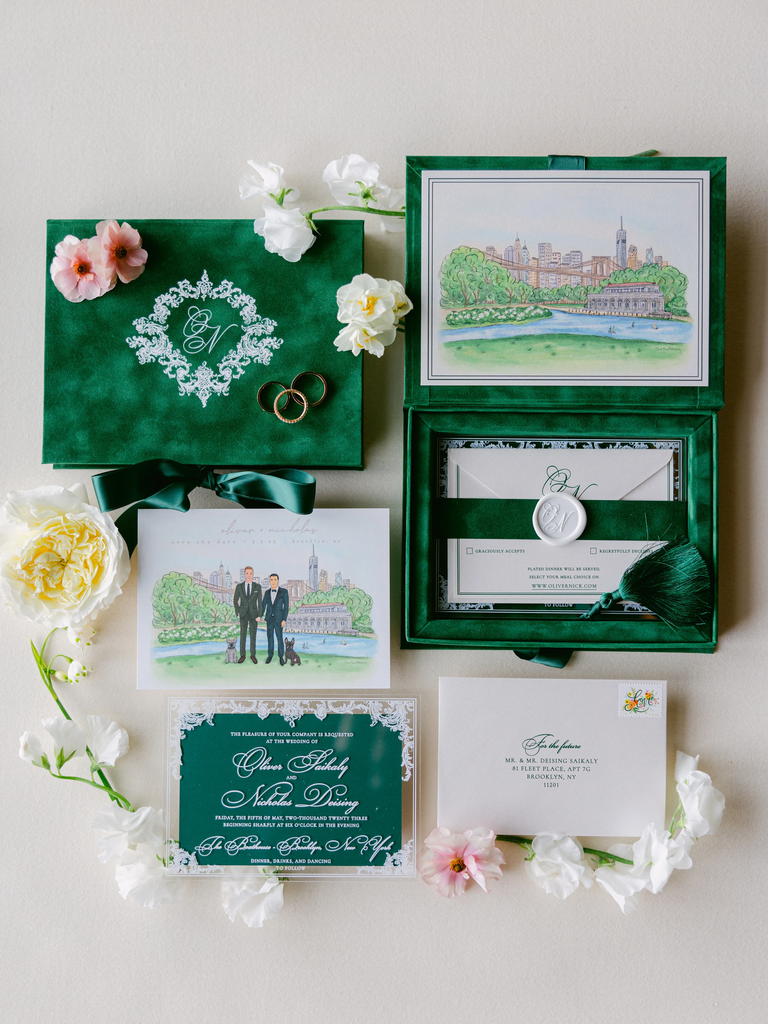 Emerald and cream wedding color ideas