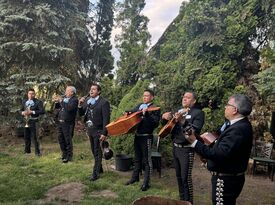 Mariachi Alma Sureña de oregon - Mariachi Band - Portland, OR - Hero Gallery 2