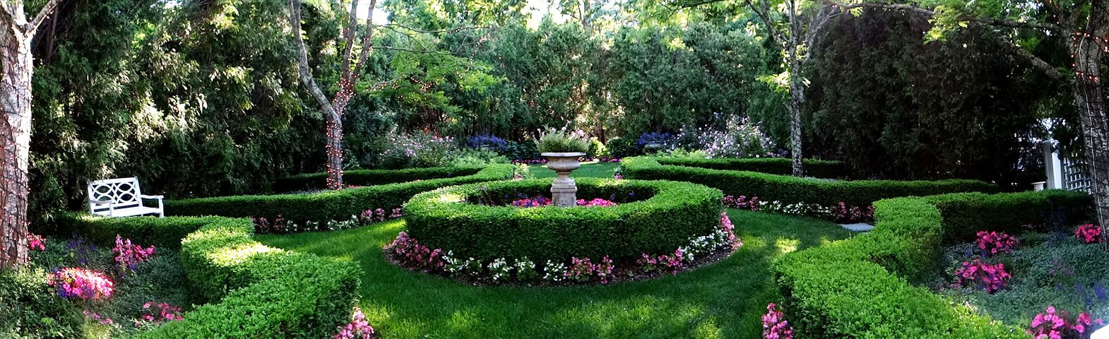 Majestic Gardens - Rocky Point, NY