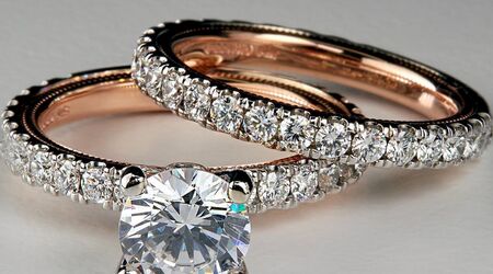How To Wear Multiple Diamond Rings - Solomon Brothers