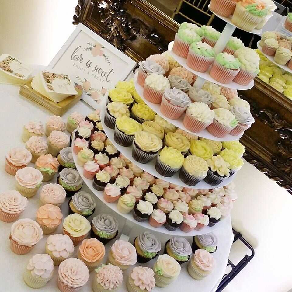 Gigi's Cupcakes | Wedding Cakes - Tampa, FL