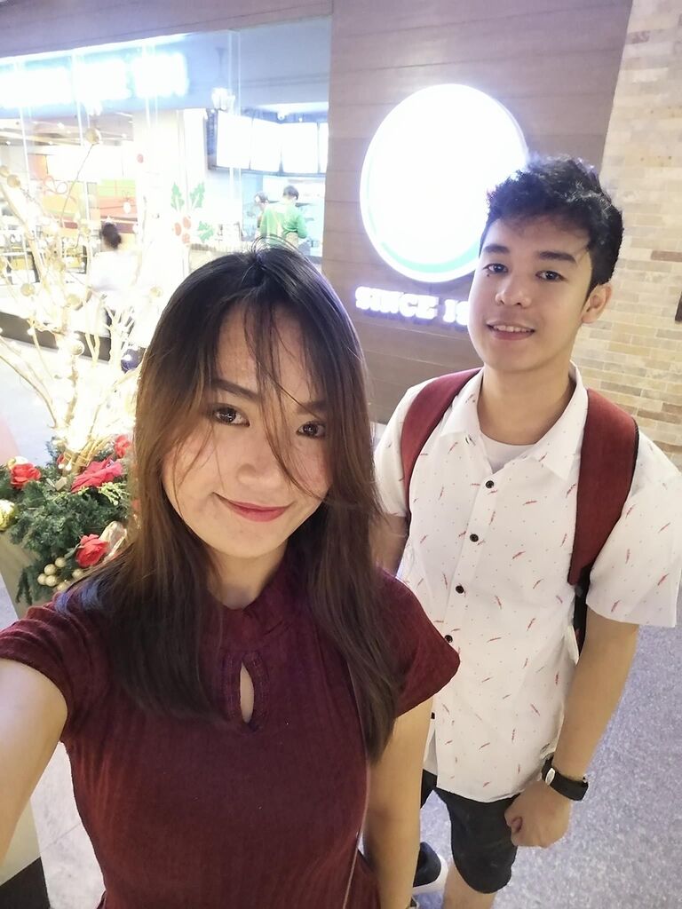 The last day of being girlfriend and boyfriend: Can't believe that it's been almost 4 yrs since we're official!
