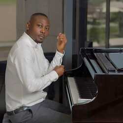 Gbaladun (Virtual Piano Teacher and Performer), profile image