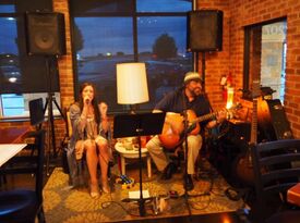 Beauty & the McBeest Acoustic Duo - Acoustic Band - Leawood, KS - Hero Gallery 2