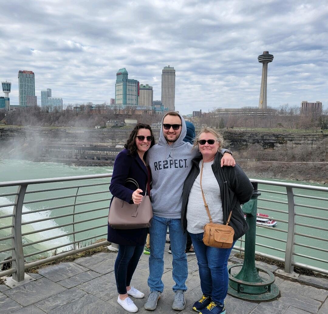 Colleen took her 1st trip to Buffalo. She drank Tim Hortons coffee, ate wings and beef on weck, saw Niagra Falls and smelled the Cheerios from the General Mills Factory. But most importantly, she met Paul's family. 