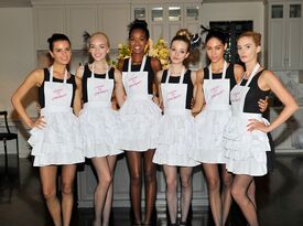 Runway Waiters - Event Catering Staff - Caterer - New York City, NY - Hero Gallery 3