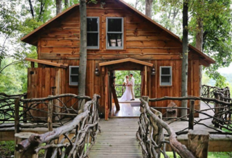Treehouse resort elopement package at The Mohicans Treehouse Resort and Wedding Venue in Ohio