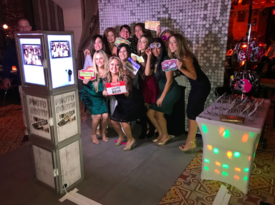 WoW Time Photo Booths - Photo Booth - Orlando, FL - Hero Gallery 2