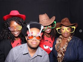 Megan's Event Photo Tent - Photo Booth - Kankakee, IL - Hero Gallery 3