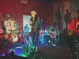 Maya Baranova - Singer Guitarist - Chicago, IL - Hero Gallery 3