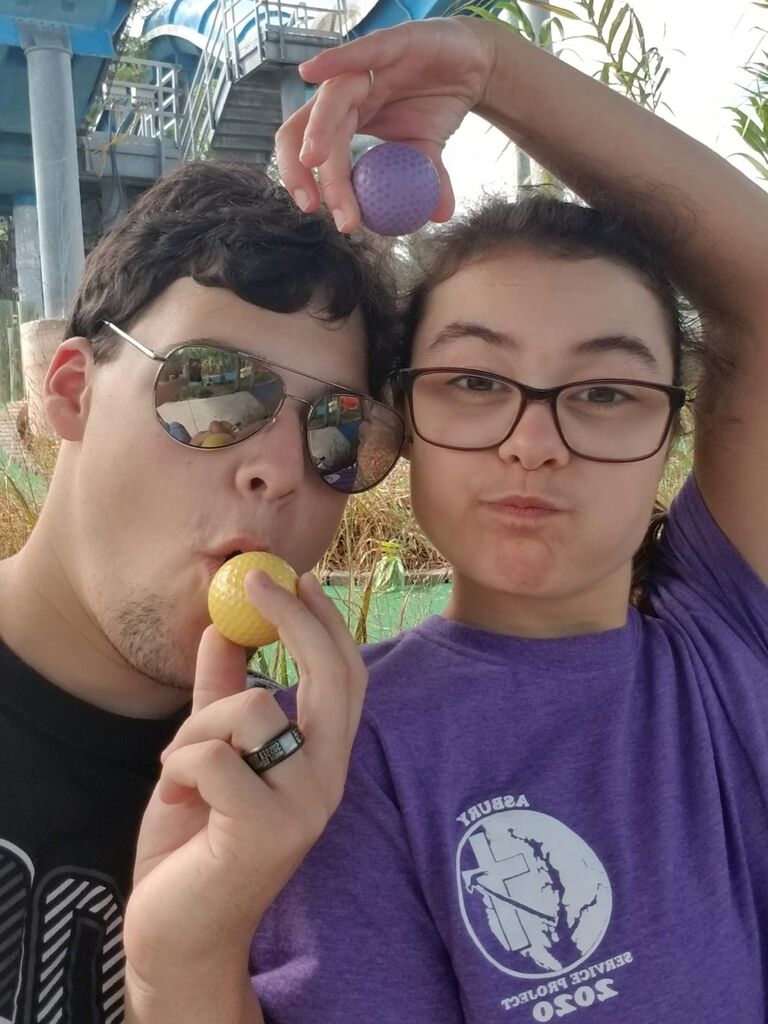 Bethany and Justin begin dating again