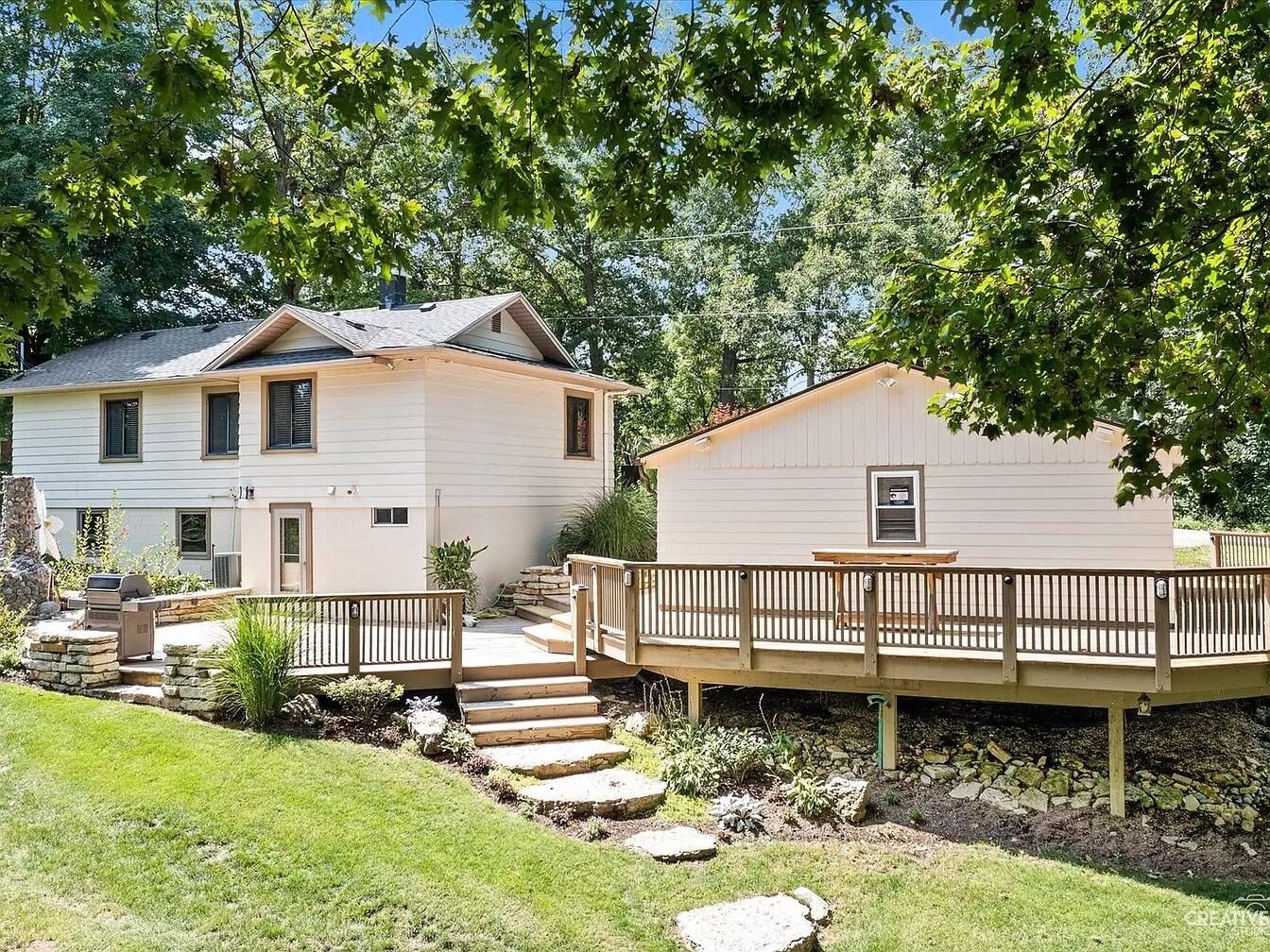 The couple bought their first home in Saint Charles, IL right next to the river and are loving boat rides and having family and friends over for "ragers".