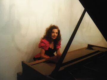 Ms. Geri Smith - Singing Pianist - Cleveland, OH - Hero Main