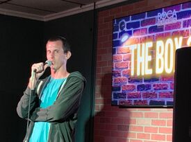 Tall Human Comedian - Comedian - Miami, FL - Hero Gallery 1