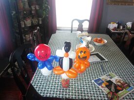 Paul Balloon Twister & Princess Friends - Balloon Twister - Kyle, TX - Hero Gallery 1