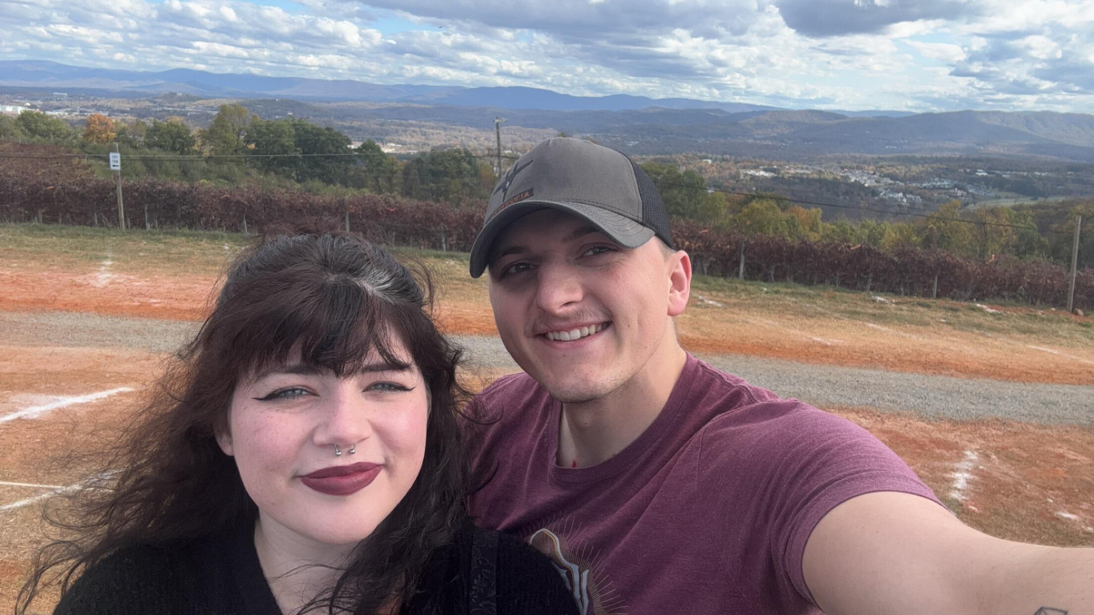 apple picking in Charlottesville, VA