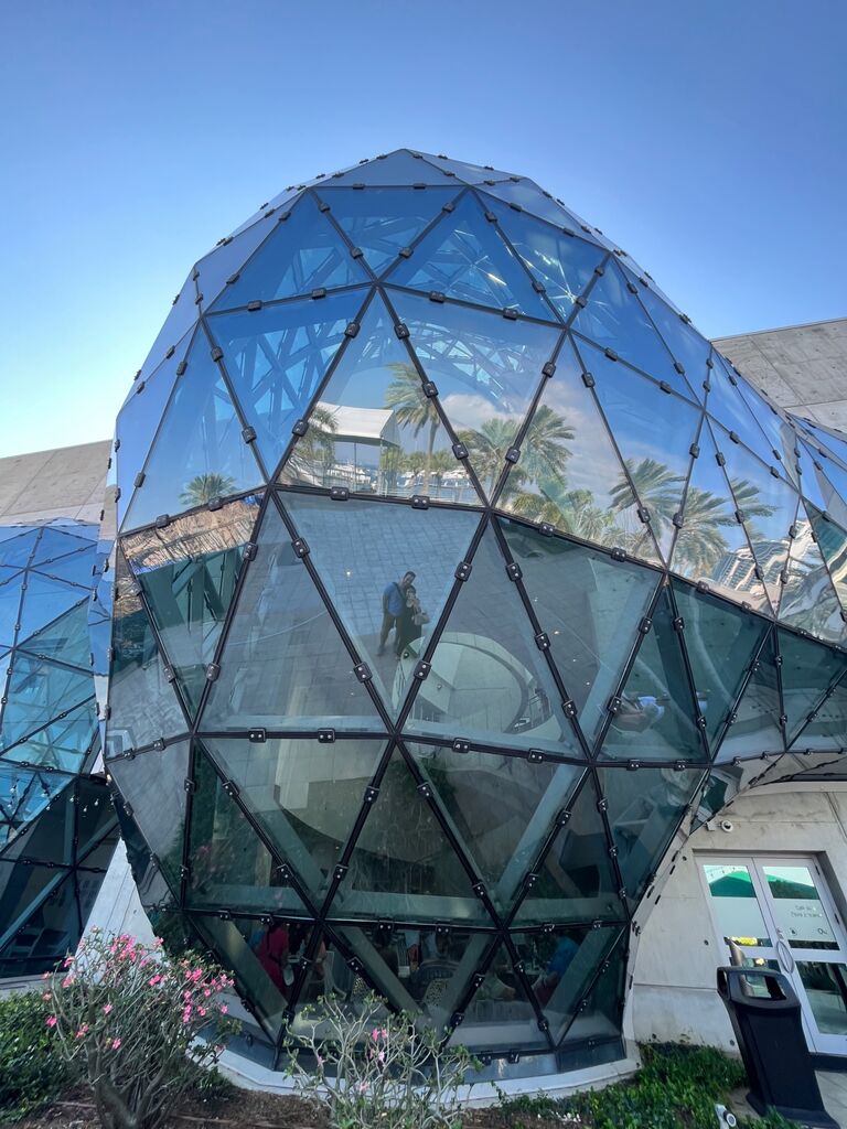 LORENA: Not even a week later, we were going on our 3rd date: a short road trip to St. Pete. The first stop was The Dali museum. 