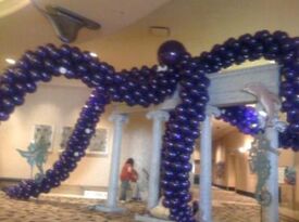 Balloons Bearing Elegance - Balloon Twister - Las Vegas, NV - Hero Gallery 4