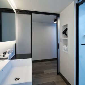 Gallery Photo 5