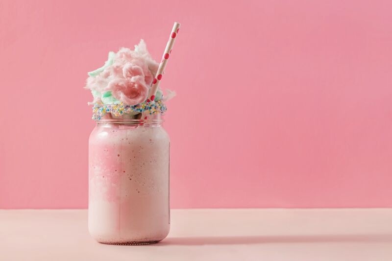 Hello Kitty party idea: milkshakes